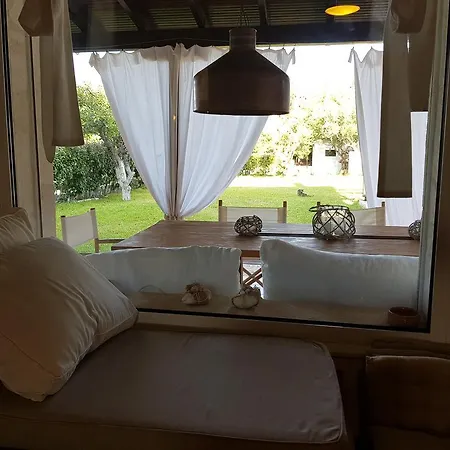 Vakantiehuis Cozy Cliff House Nea Poteidaia