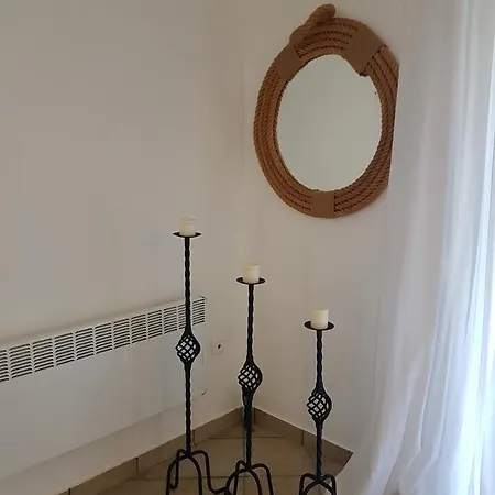 Vakantiehuis Cozy Cliff House Nea Poteidaia
