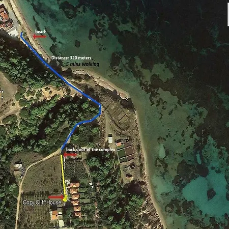 Cozy Cliff House Vakantiehuis Nea Poteidaia