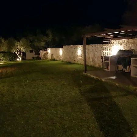 Cozy Cliff House Vakantiehuis