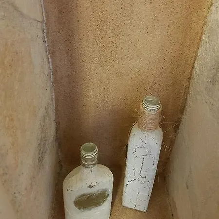 Cozy Cliff House 네아 포티데아